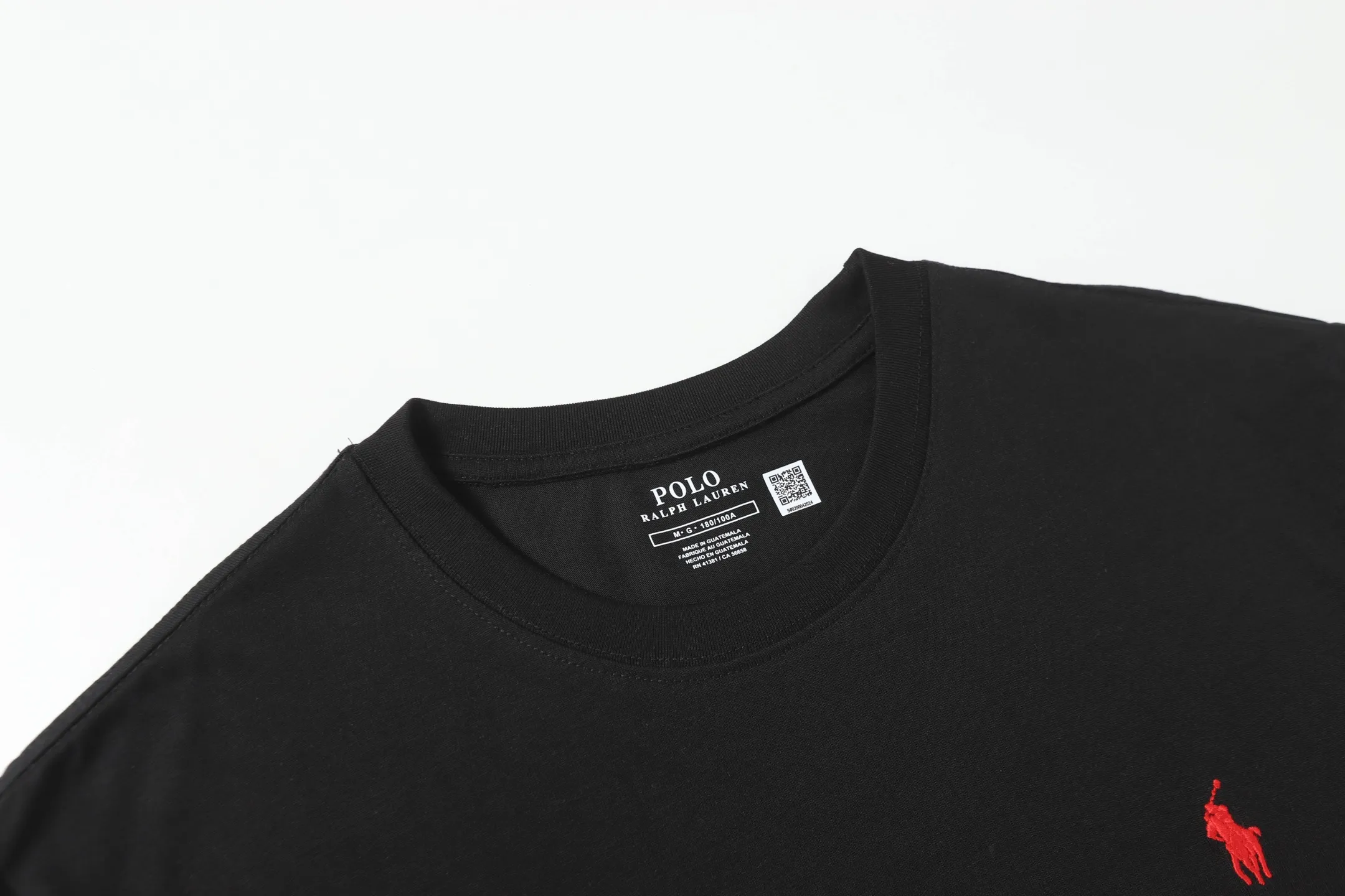 P114 Style number: A002 (no discount for running quantity) [Ralph Lauren round neck solid color pony embroidered logo pure cotton short sleeves] ✅270g double yarn fabric, custom woven and dyed threads ✅Original sticker Scan the QR code to enter the official website ✅Large version, loose and stylish, can wear up to 200 pounds Color: black white navy sky blue burgundy blue floral gray dark gray Size: S-XL